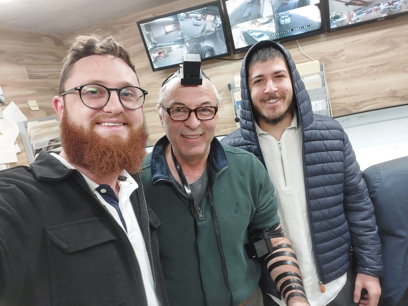 פעילות עם ישראלים