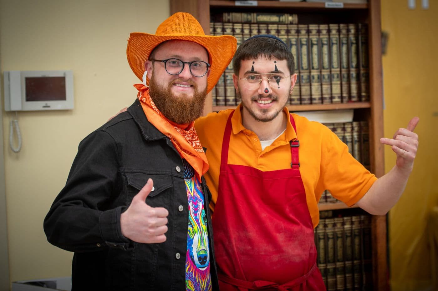 פורים