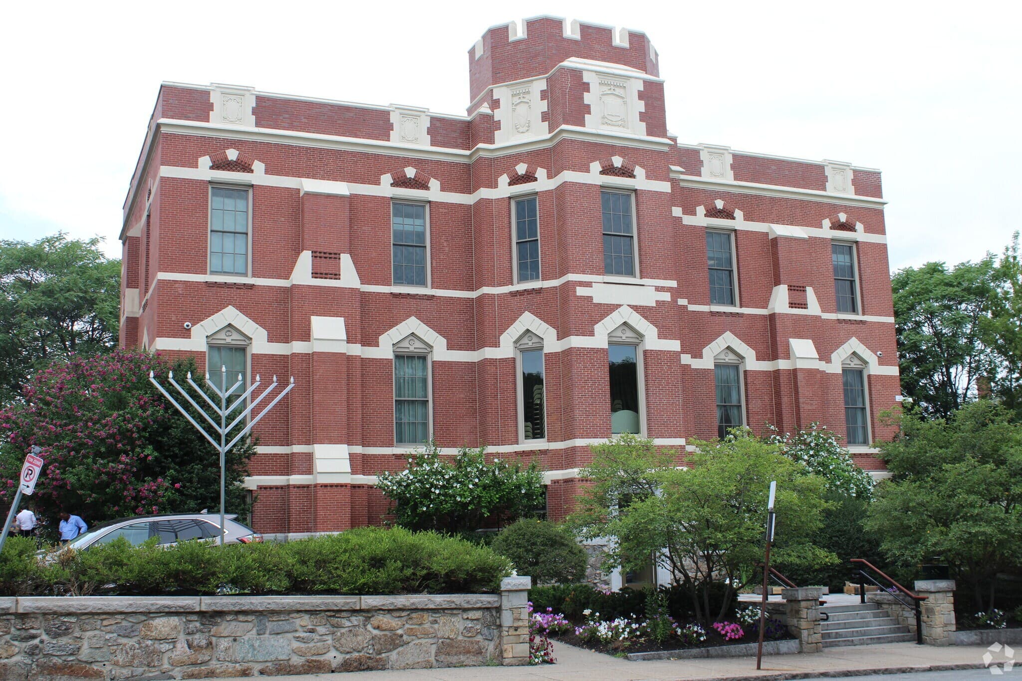 הבית של בית חב״ד בוסטון ב-29 Chestnut Hill Ave, ברייטון